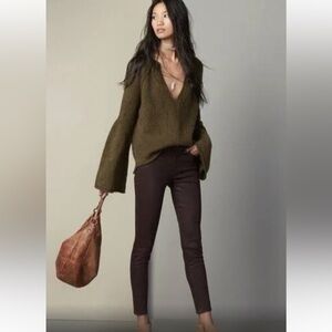 Free People  Lovely Lines Bell Sleeve Sweater. Olive Green. Size S. EUC